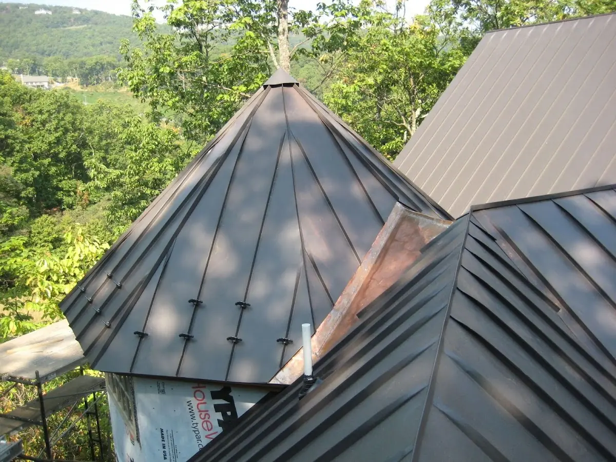 Professional Shingle Replacement & Repair by Craftsman Roofing in Walters Woods